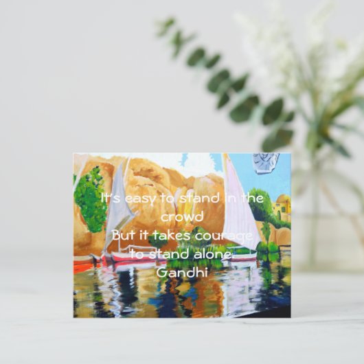 Gandhiの勇気についての感動的な引用文の引用語句 ポストカード (スタンド正面)