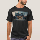 Garage Tech UpgradeメンズブラックTシャツ Tシャツ (正面)
