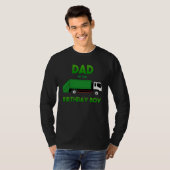 Garbage Truck Dirty Cans Recycling Day Dustcar Dad Tシャツ (正面フル)