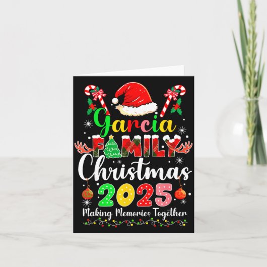 Garcia Family Christmas 2025 Matching Santa Hat Xm カード (正面)