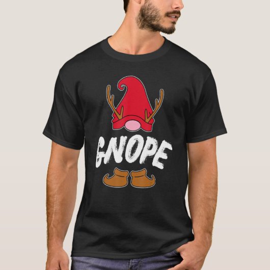Garden Gnome Gnope Tomte Scandinavian Sweden Nope Tシャツ (正面)