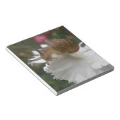 Garden Snail and White Carnationメモ帳 ノートパッド (アングル)