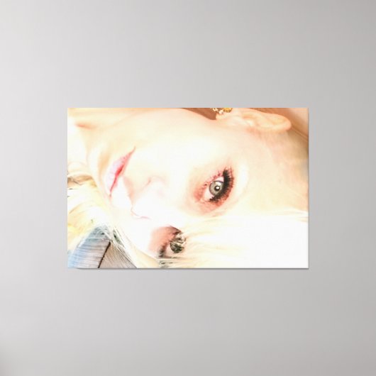 Gargantuan Gidget 60" x 40"Canvas Print キャンバスプリント (正面)