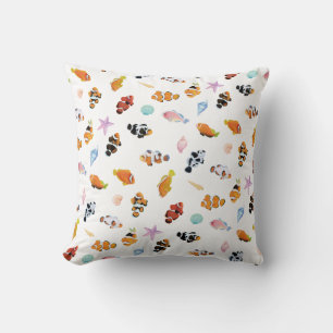 Gathering of Clownfish Ocean Art Design クッション