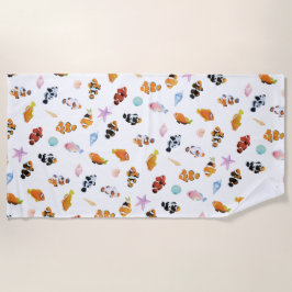 Gathering of Clownfish | Ocean Art Design ビーチタオル