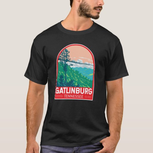 Gatlinburg Tennessee Travel Art Emblem Tシャツ (正面)