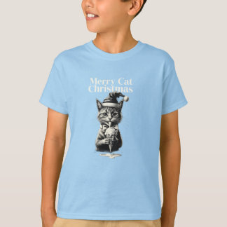Gato en la hierba. tシャツ