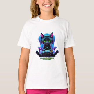 Gato gamer futurista con joystick y actitud felina tシャツ