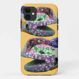Gaudiのトカゲの頭部のモザイク iPhone 11 ケース
