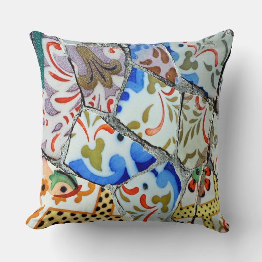 Gaudiの公園のGuellのモザイク・タイル クッション (正面)