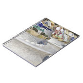 Gaudi建物のMosaicsのクローズアップ, Parc ノートブック (左側)