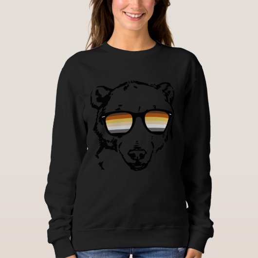 Gay Bear  with Bear Pride Flag Sunglasses Gay Dadd スウェットシャツ (正面)