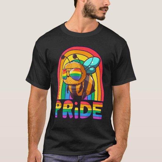 Gay Pride Bee LGBT Cute Bee Rainbow LGBT Gay Ally  Tシャツ (正面)