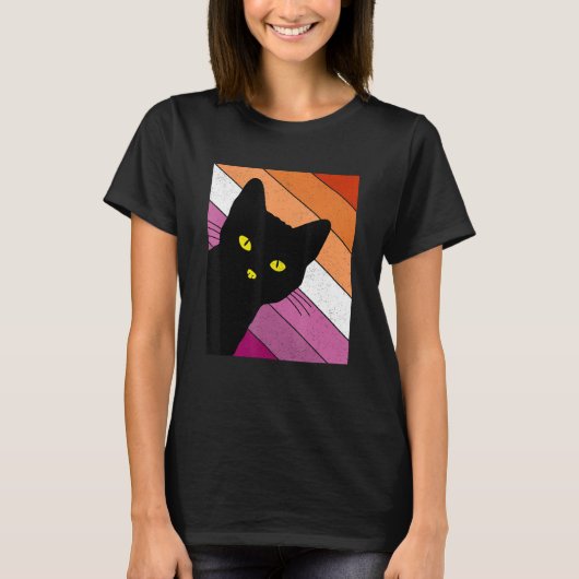 Gay Pride Cat Lesbian Rainbow Flag LGBTQ Cat Mom C Tシャツ (正面)