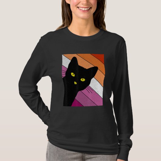 Gay Pride Cat Lesbian Rainbow Flag LGBTQ Cat Mom C Tシャツ (正面)
