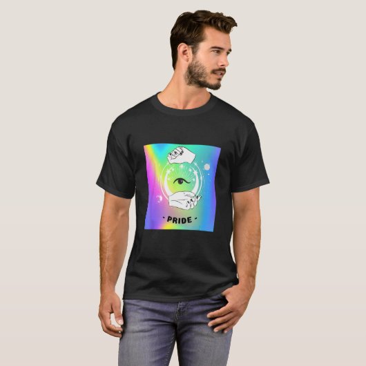 Gay Pride Witchy Moon Tarot Card Rainbow Eye LGBTQ Tシャツ (正面フル)