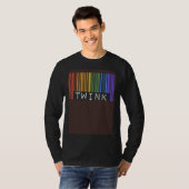 Gay Twink Barcode Gay Pride Flag Aesthetic Trendy Tシャツ (正面フル)