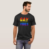 Gay Vibes Only Pride Clothing LGBT Rainbow Flag He Tシャツ (正面フル)