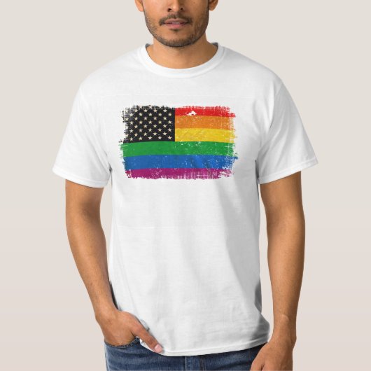 Gaymericanのプライドの旗 Tシャツ (正面)