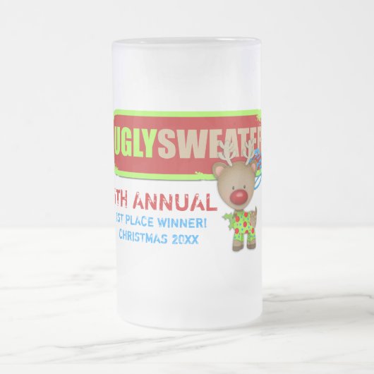 GCの醜いセーターのパーティーのマグの勝者 フロストグラスビールジョッキ (中央)