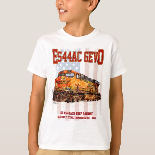 GE ES44AC GEVO機関車とアメリカ国旗 Tシャツ (正面)
