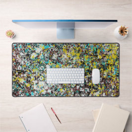 Geared Toward Abstract Art Design Lover デスクマット