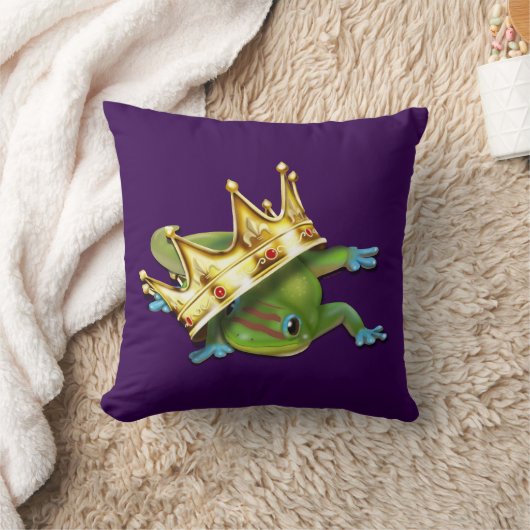 Gecko with crown  クッション (ブランケット)