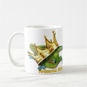 Gecko with crown—Proverbs  コーヒーマグカップ (左)