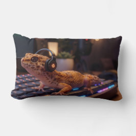 GeckoDev // サイバーパンクプログラマーの腰枕 ランバークッション