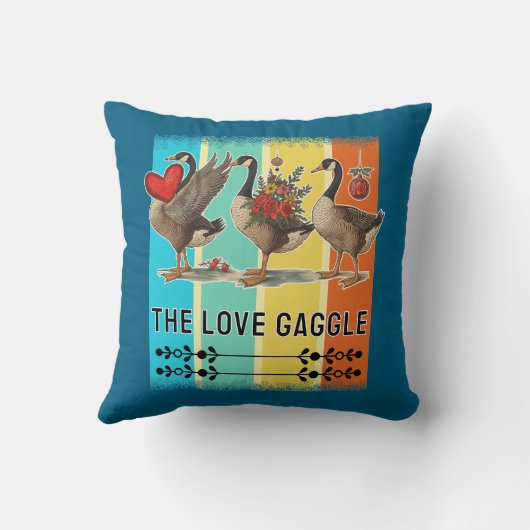 geese plus size T-Shirt クッション (裏面)