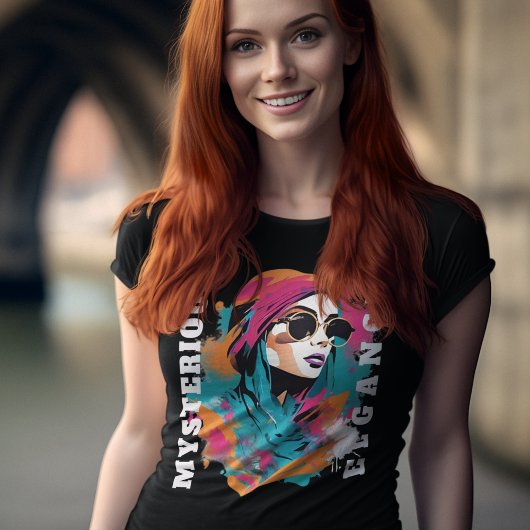 Geheimnisvolle Eleganz Modern Art Portrait Frau Tシャツ