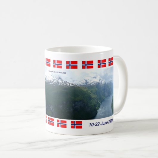 Geirangerのフィヨルド、ノルウェー コーヒーマグカップ (正面右)