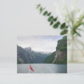 Geiranger fjordノルウェー国旗はがき ポストカード (スタンド正面)