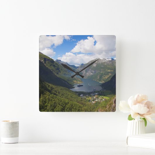 Geiranger Fjord景観(ノルウェー) スクエア壁時計 (ホーム)