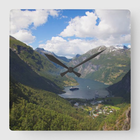 Geiranger Fjord景観(ノルウェー) スクエア壁時計 (正面)