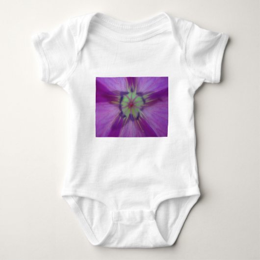 Gelb-violetter Blütenstern ベビーボディスーツ (正面)