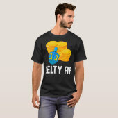 Gelty Af Hanukkah Gelt Dreidel Champ Jewish Menora Tシャツ (正面フル)