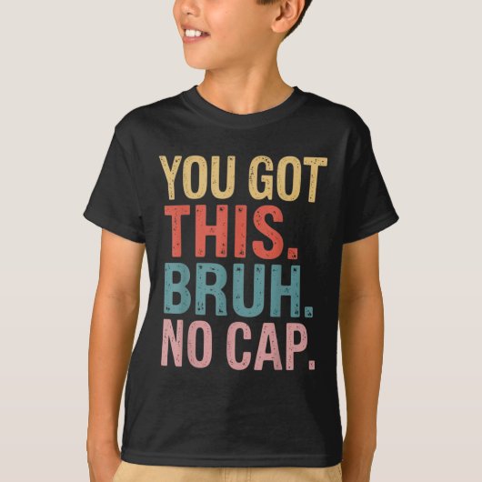Gen Z Bruhテスト日先生このブ得ルを使用 Tシャツ (正面)