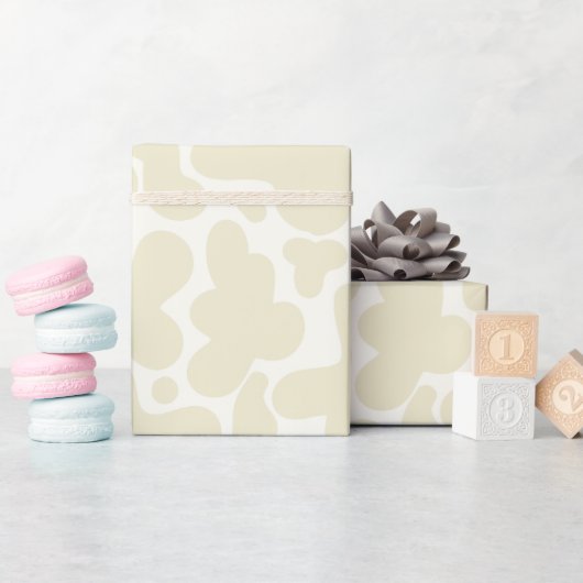 Gender Neutral Gift Wrap | Beige Cow Print ラッピングペーパー (ベビーシャワー)