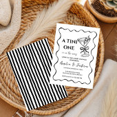 Gender Neutral Tiny One is on the Way, Baby Shower 招待状