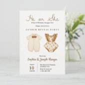 Gender reveal party invitation with pastel outfits 招待状 (スタンド正面)