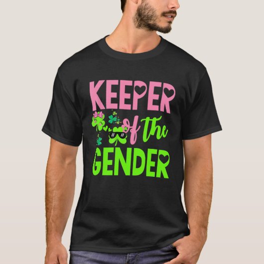 Gender Reveal St Patricks Day Funny Keeper of the Tシャツ (正面)