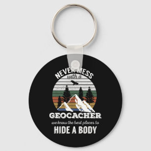 Geocacherの男性WとGeocaching Tシャツを決して混乱させない キーホルダー