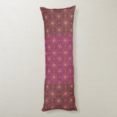 Geometric Ethnic Pattern Body Pillow – Burgundy Re ボディピロー (裏面 (縦))