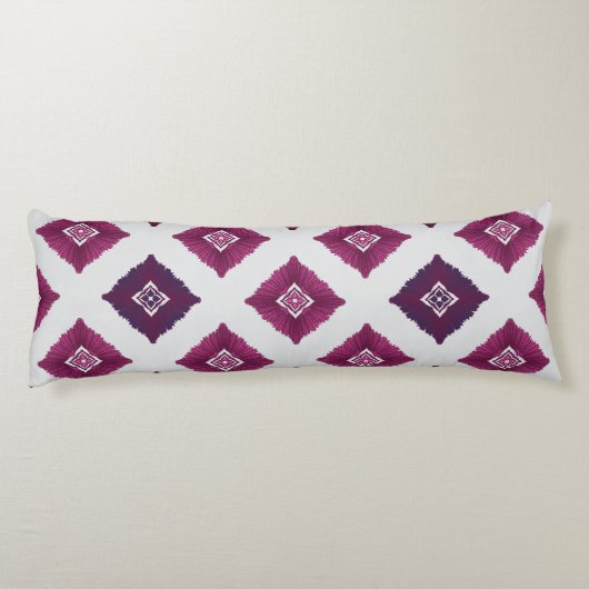 Geometric Ethnic Pattern Body Pillow – Burgundy Re ボディピロー (裏面)