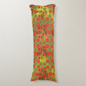 Geometric Ethnic Pattern Body Pillow – Burgundy Re ボディピロー (正面縦)