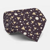 Geometric Gold & Cream Triangles on Dark Plum Patt ネクタイ (ロール)
