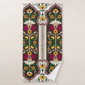 Geometric Moghul Paisley pattern on white backgrou バスタオル (バスタオル)