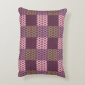 Geometric Patchwork Throw Pillow – Modern Purple C アクセントクッション (裏面(縦))