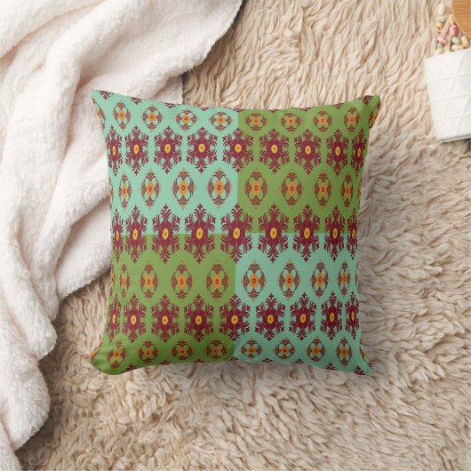 Geometric Patchwork Throw Pillow – Modern Purple C クッション (ブランケット)